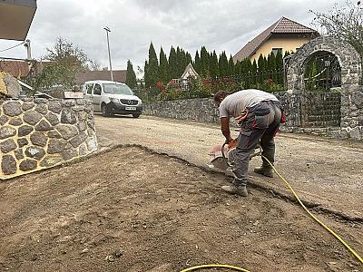 Tlakovanje dvorišča